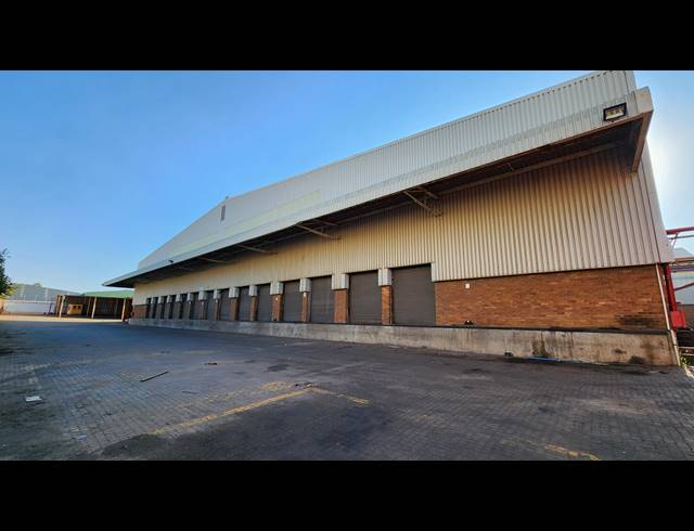 8,000M² WAREHOUSE TO LET IN SPARTAN